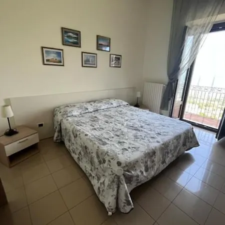 Casa Miraglia Bed & Breakfast 3*